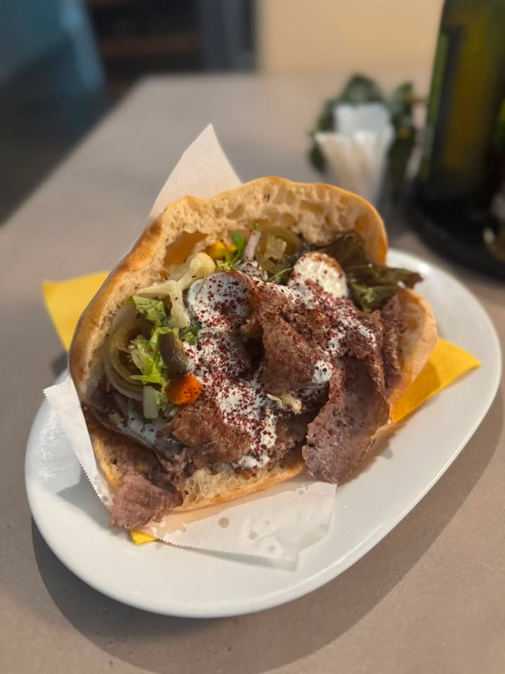 Frischer Döner-Teller im King Kong Kebab