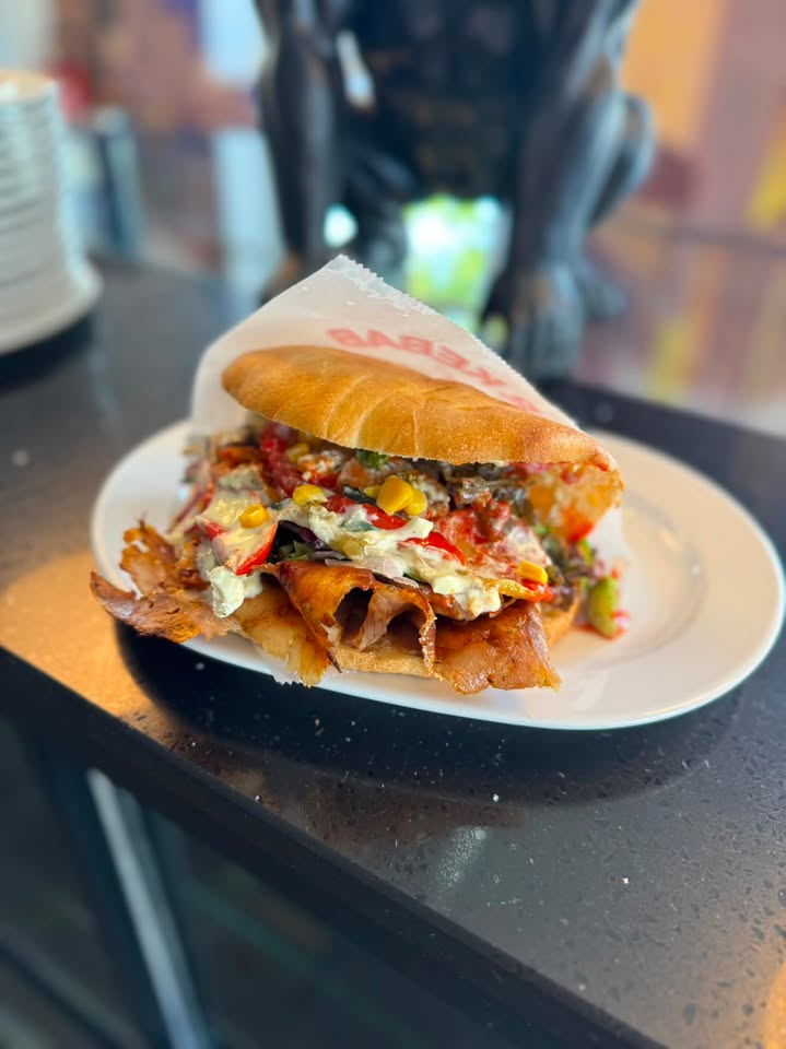 Frischer Döner Kebab für 5 Euro bei King Kong Kebap